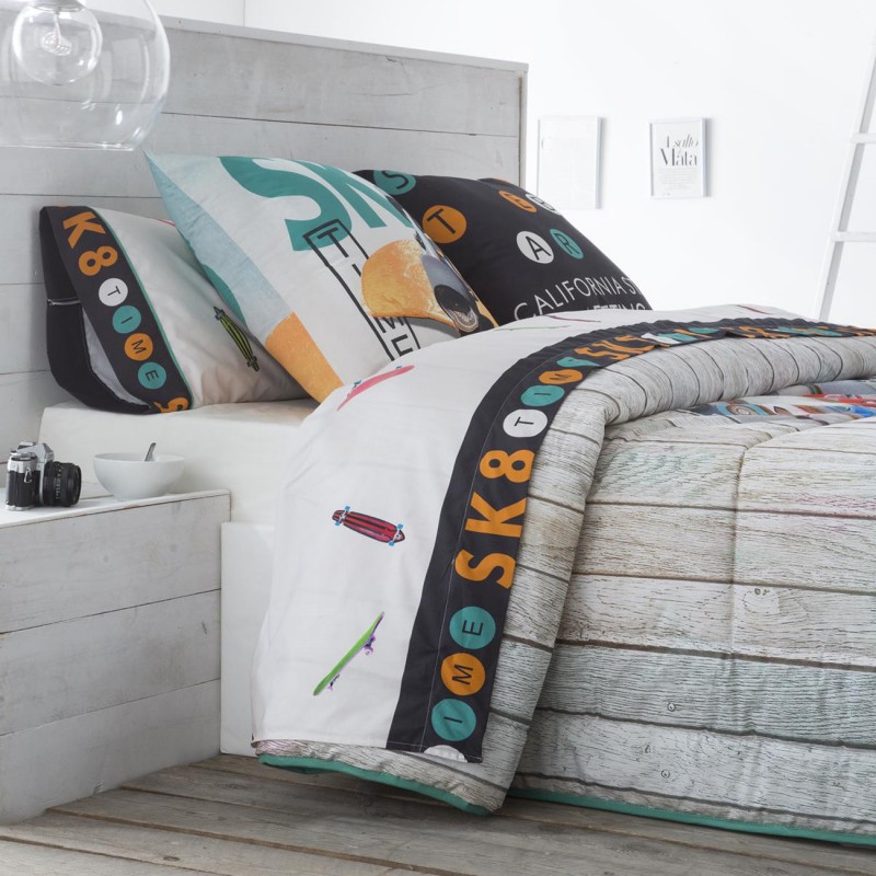 Juego de sabanas juveniles confeccionadas en algodón. Diseño original con colores y estampados de moda. Juego de sabanas juveniles confeccionadas en algodón. Diseño original con colores y estampados de moda.