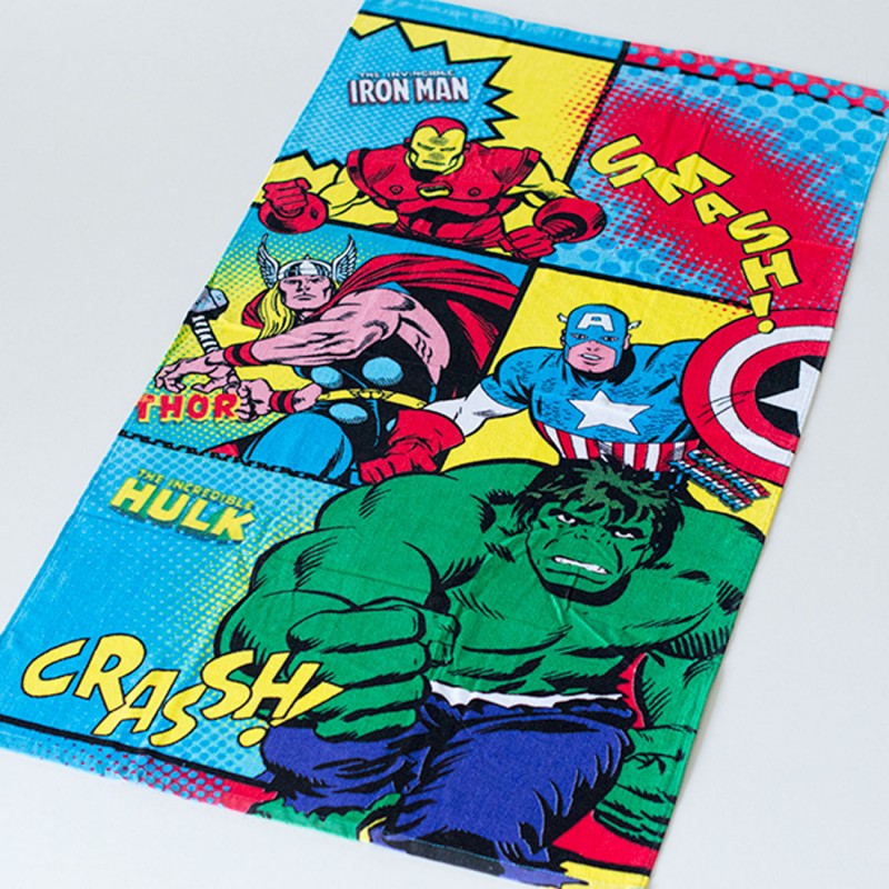 toalla de playa para niños de la coleccion Marvel